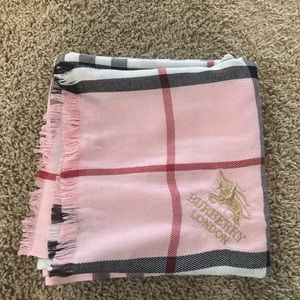 *Sold* Burberry London Scarf *Sold*